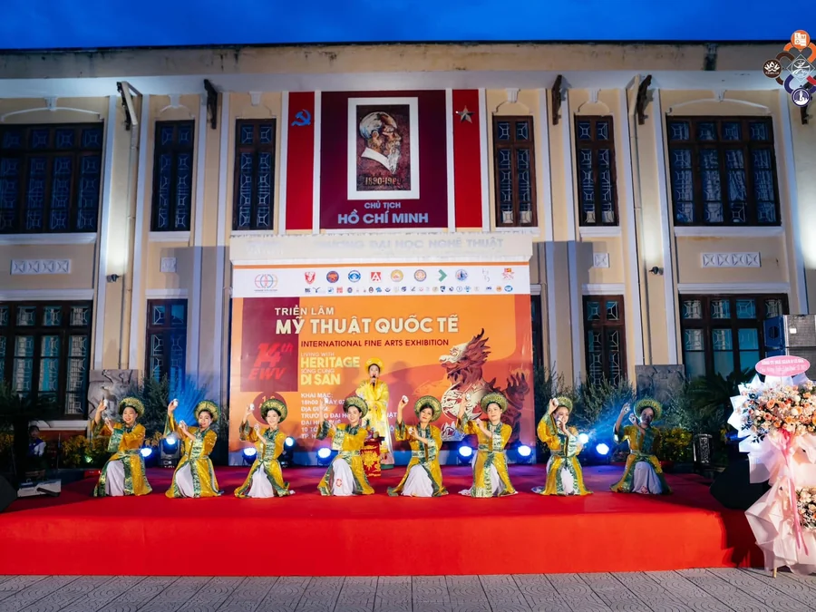 Exhibition / Event — Triển lãm, sự kiện